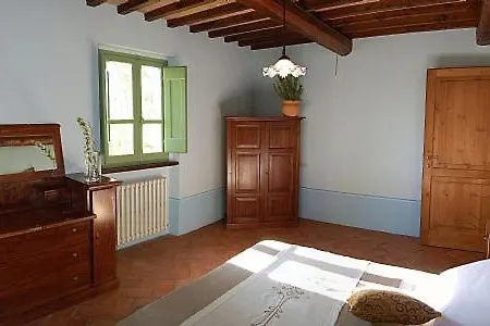 Apartment Sleeps 4 Pool Wifi Carpini