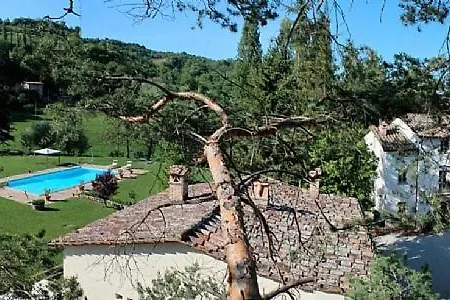 Apartment Sleeps 4 Pool Wifi *
